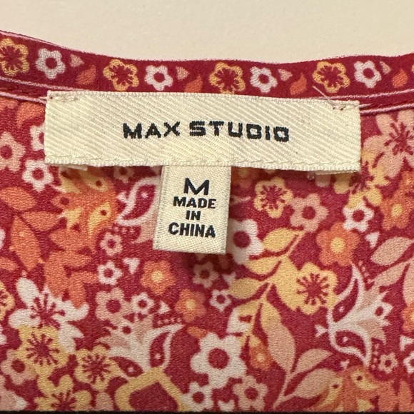 Max Studio Floral Red Women's Top - Picture 5 of 5